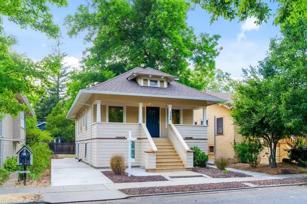 1124 Santa Barbara CT, Sacramento, CA 95816