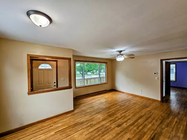 309 7th Street, Prairie Du Sac, WI 53578