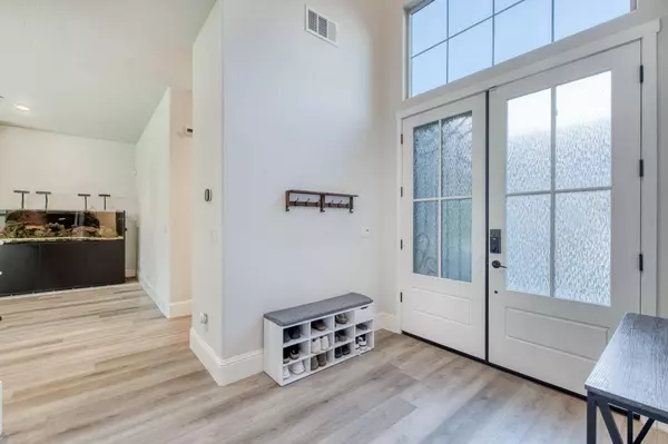 353 Sentinel Drive, Madera, CA 93636