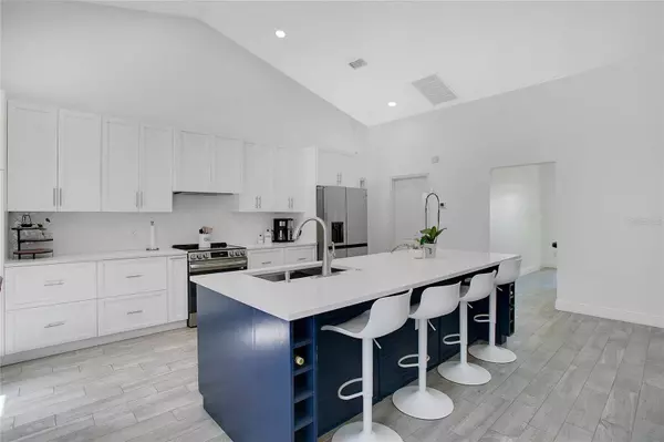 614 TERRACE COVE WAY, Orlando, FL 32828