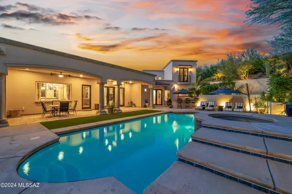 5090 N Marlin Canyon Place, Tucson, AZ 85750