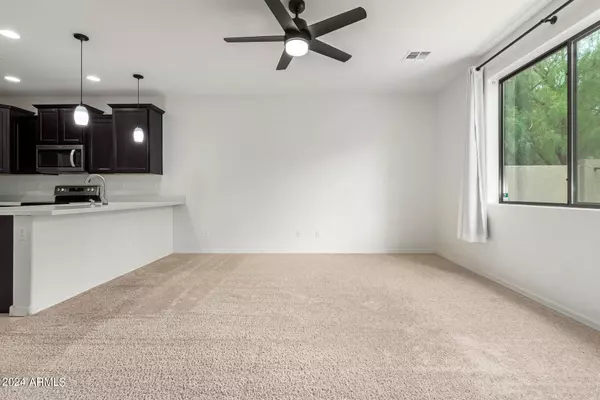 5225 E ENID Avenue #109, Mesa, AZ 85206