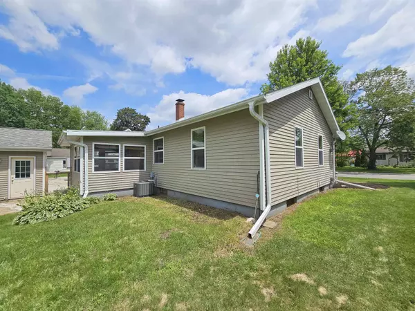 309 7th Street, Prairie Du Sac, WI 53578