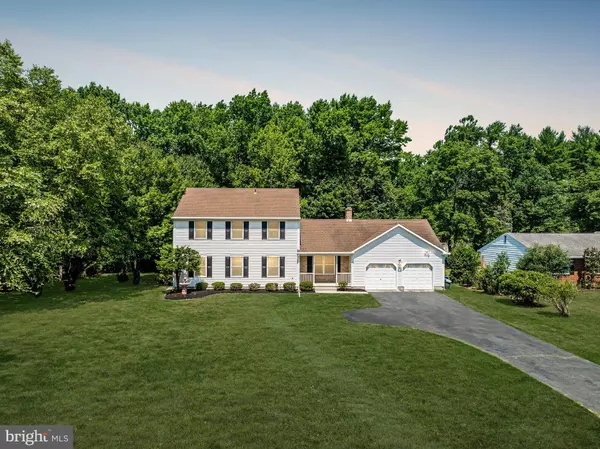 14 TAUNTON RD, Medford, NJ 08055