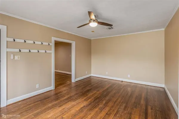 120 E Wilkinson Street, Shreveport, LA 71104