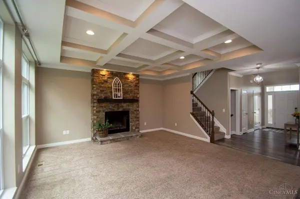 3168 Morning Mist Dr, Hamilton Twp, OH 45152