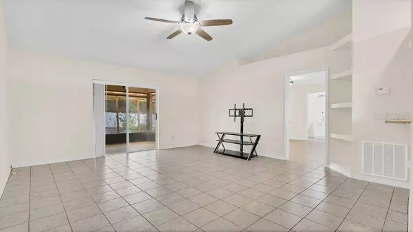 1642 JOYNER DR, Deltona, FL 32725