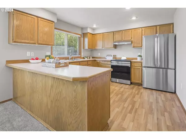 15305 NE 6TH ST, Vancouver, WA 98684