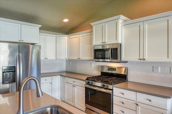 6909 S Jasper Dr, Spokane, WA 99224