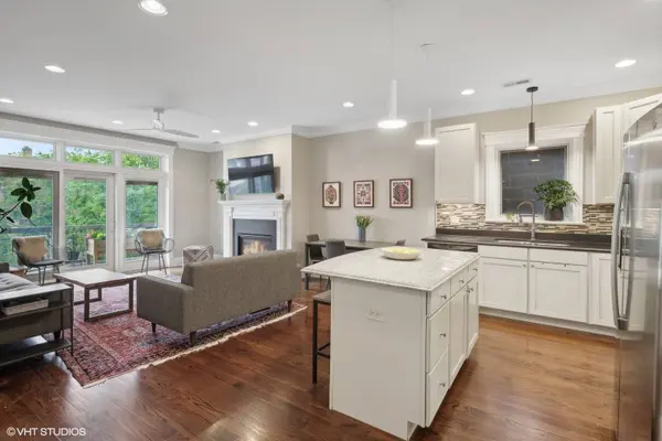 2250 W Foster AVE #2W, Chicago, IL 60625