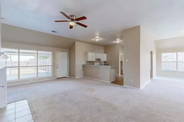 1034 Suffolk Lane, Cedar Hill, TX 75104