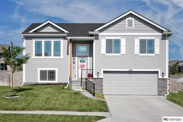 7332 N 166th Street, Bennington, NE 68007