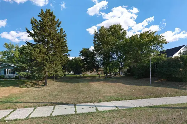 3360 E Grange, Cudahy, WI 53110