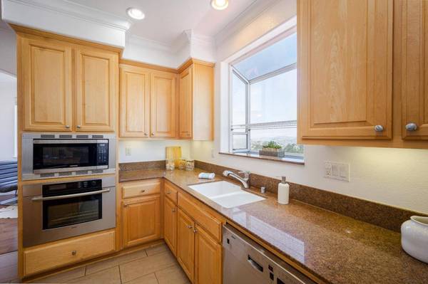 310 Goodwin DR, San Bruno, CA 94066