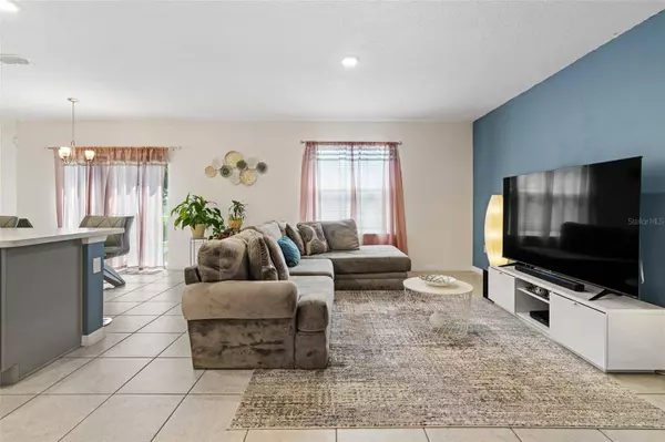 203 BIG SIOUX DR, Kissimmee, FL 34759