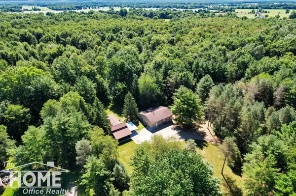 3635 S Friegel Road, Owosso, MI 48867