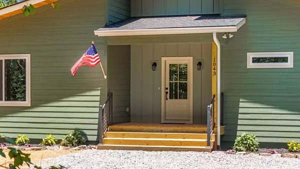 1043 Sunset Road, Epworth, GA 30541