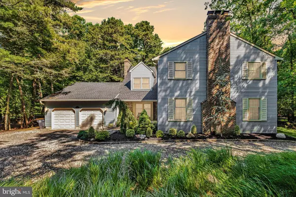 1 LARSEN PARK DR, Medford, NJ 08055