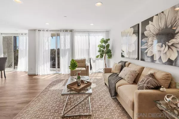 2414 Front St #3, San Diego, CA 92101