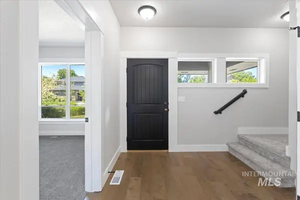 540 N Senora Way, Eagle, ID 83616