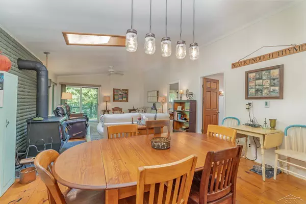 6442 Otter Trail, Alger, MI 48610