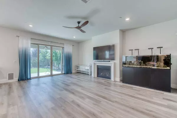 353 Sentinel Drive, Madera, CA 93636