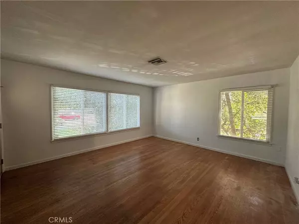 18819 Wyandotte ST, Reseda, CA 91335