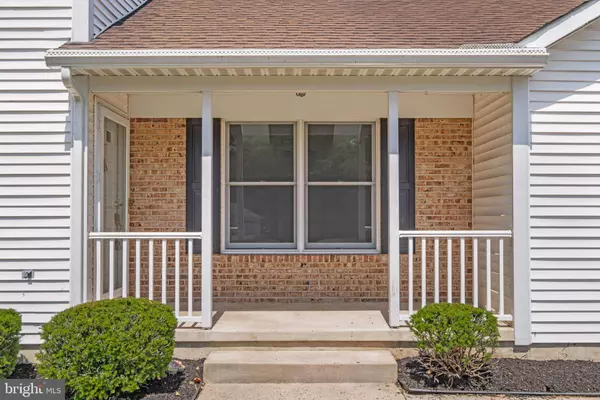 14 TAUNTON RD, Medford, NJ 08055