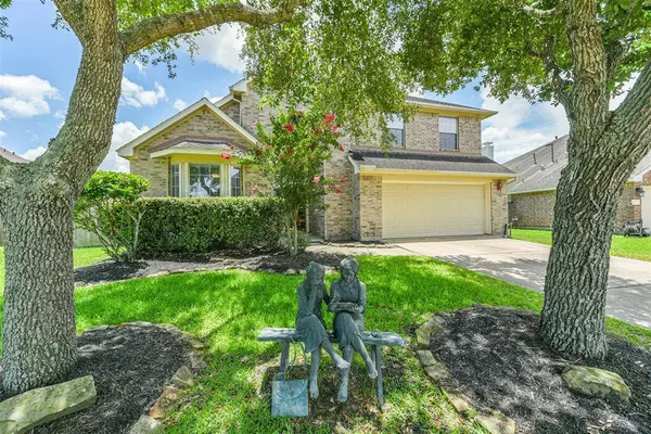 5759 Lightstone LN, League City, TX 77573