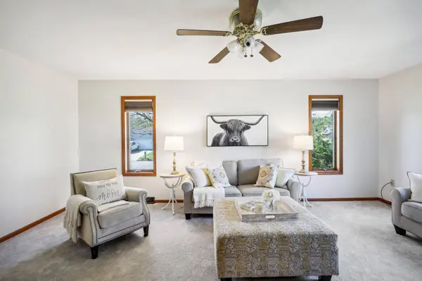 401 St Andrews Court, Waunakee, WI 53597