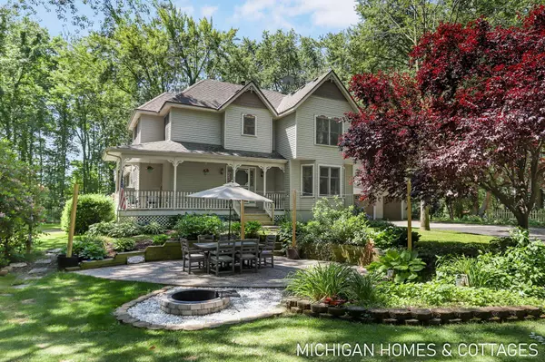 62 W 40th Street, Holland, MI 49423