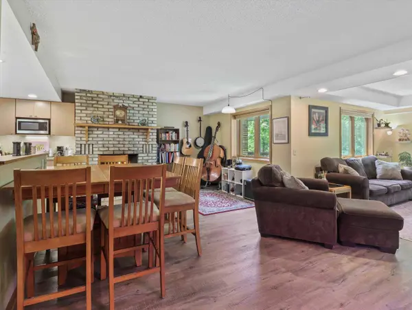 17 Maple Wood Lane #101, Madison, WI 53704