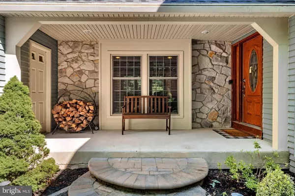 1 LARSEN PARK DR, Medford, NJ 08055