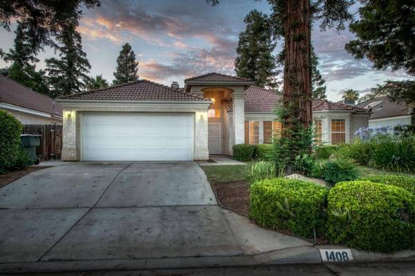 1408 E Omaha Avenue, Fresno, CA 93720