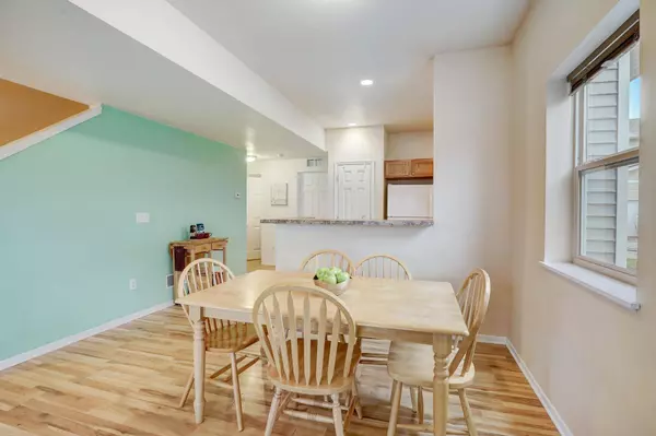 205 Prairie Clover Court, Sun Prairie, WI 53590