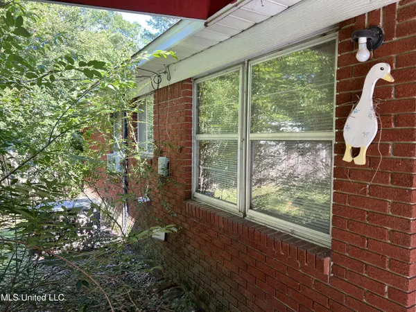 1742 Ms Valley Boulevard, Southaven, MS 38671