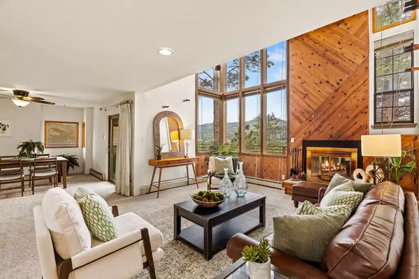 1580 Camino Redondo, Los Alamos, NM 87544