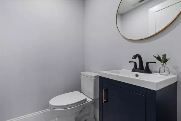 120 Birch St #1, Boston, MA 02131