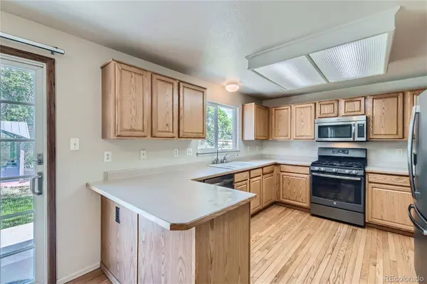 11283 Oakland DR, Henderson, CO 80640