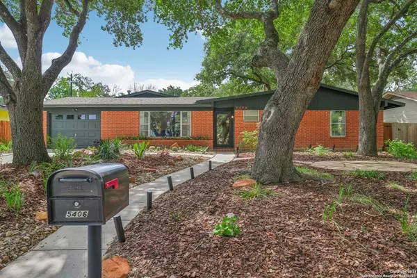 5406 ARROWHEAD DR, San Antonio, TX 78228-1807
