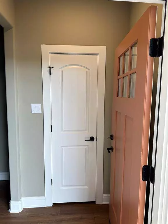 802 Alamo Lane, Garland, TX 75040