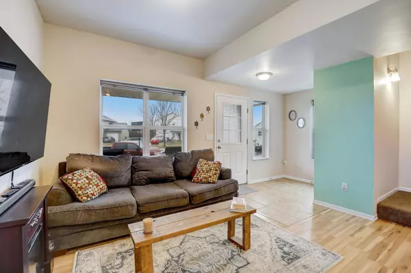 205 Prairie Clover Court, Sun Prairie, WI 53590