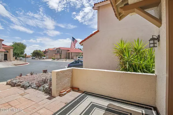 8969 N Twain Street, Tucson, AZ 85742