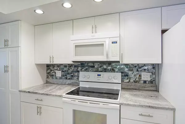 1622 SE Portillo RD, Port Saint Lucie, FL 34953