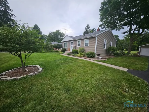 2535 Green Valley DR, Toledo, OH 43614