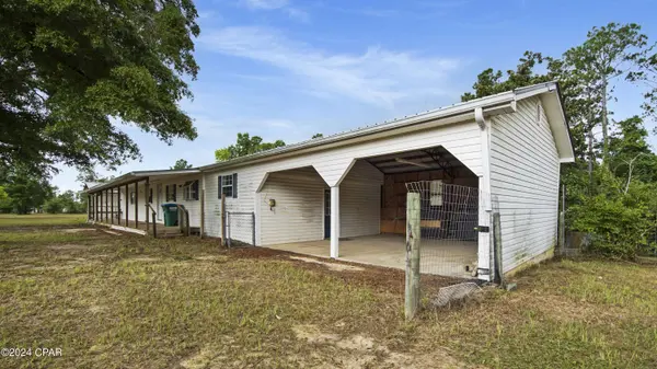 10148 NW 1st ST, Bristol, FL 32321