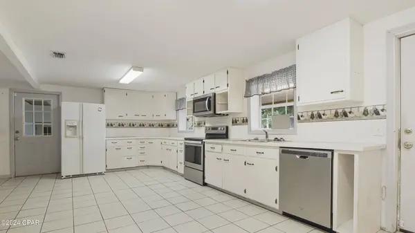 10148 NW 1st ST, Bristol, FL 32321