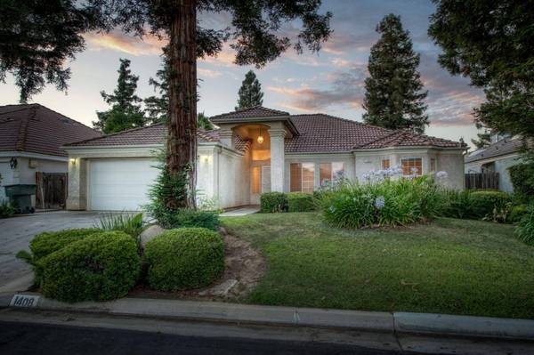 1408 E Omaha Avenue, Fresno, CA 93720