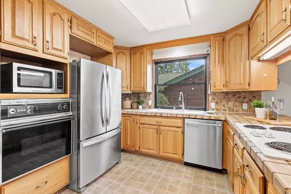 1580 Camino Redondo, Los Alamos, NM 87544