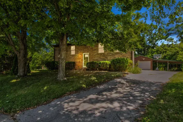 4146 Winnipeg CT, Lexington, KY 40515